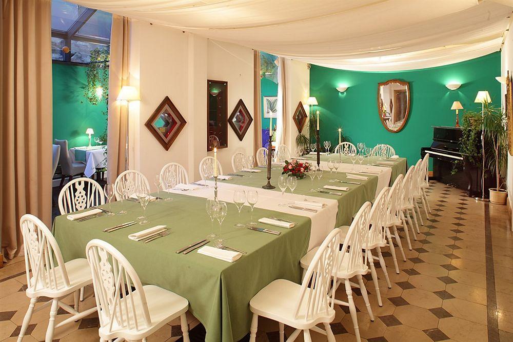 Hotel Grodek Krakow Luaran gambar Restaurant in the hotel
